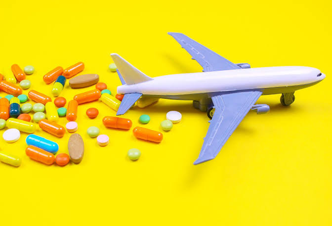 Medicamentos y avión